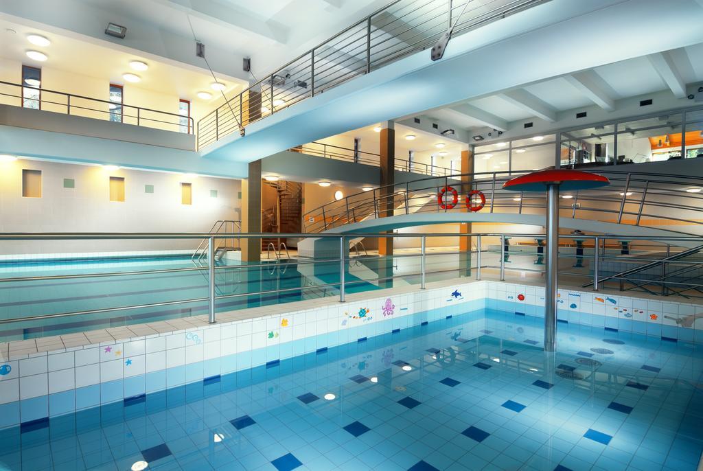 Hotel Vz Bedrichov Špindlerŭv Mlýn الغرفة الصورة