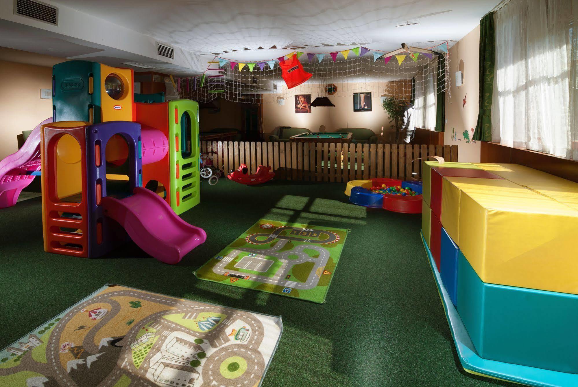 Hotel Vz Bedrichov Špindlerŭv Mlýn المظهر الخارجي الصورة